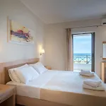Levantino & Aparthotel Vasilikí