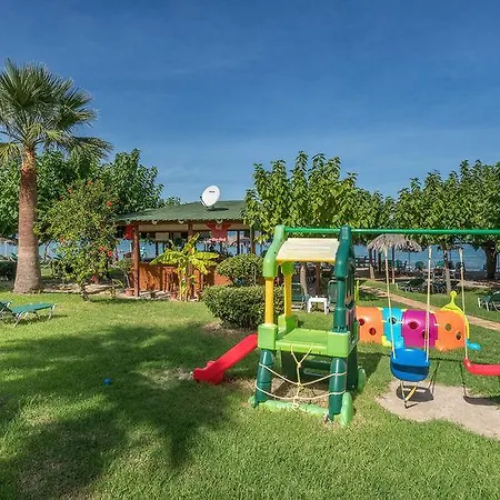 Levantino & Apart-hotel 3*