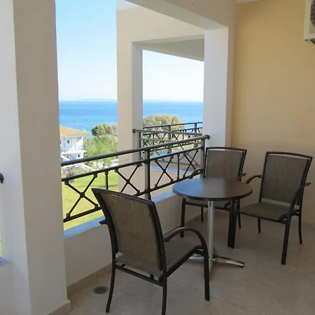 Aparthotel Levantino & 3*