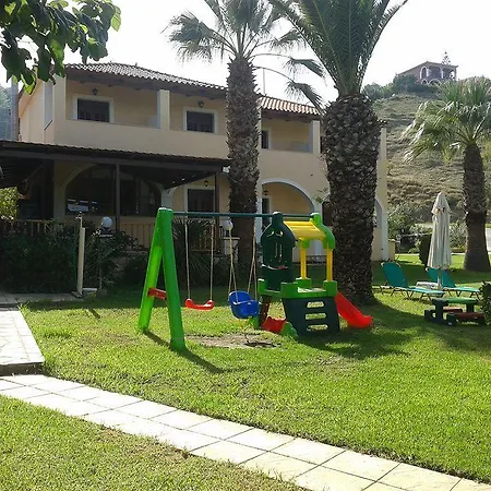 Levantino & Apartmanhotel Vasilikí